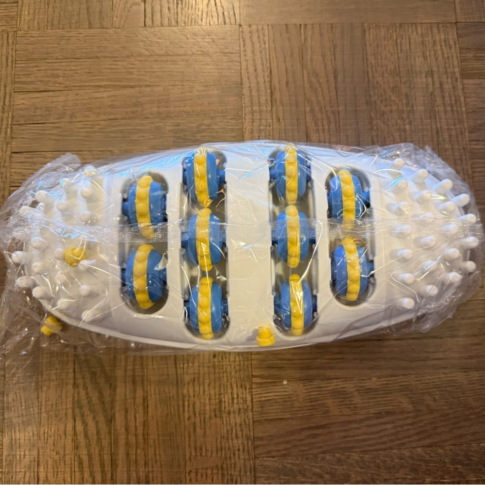 NEW Foot Roller/Massager for Relaxation/Acupressure Points